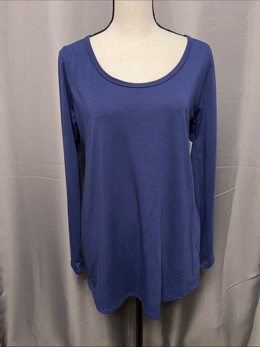 Lularoe Long Sleeve Scoop Neck Top In Indigo Blue